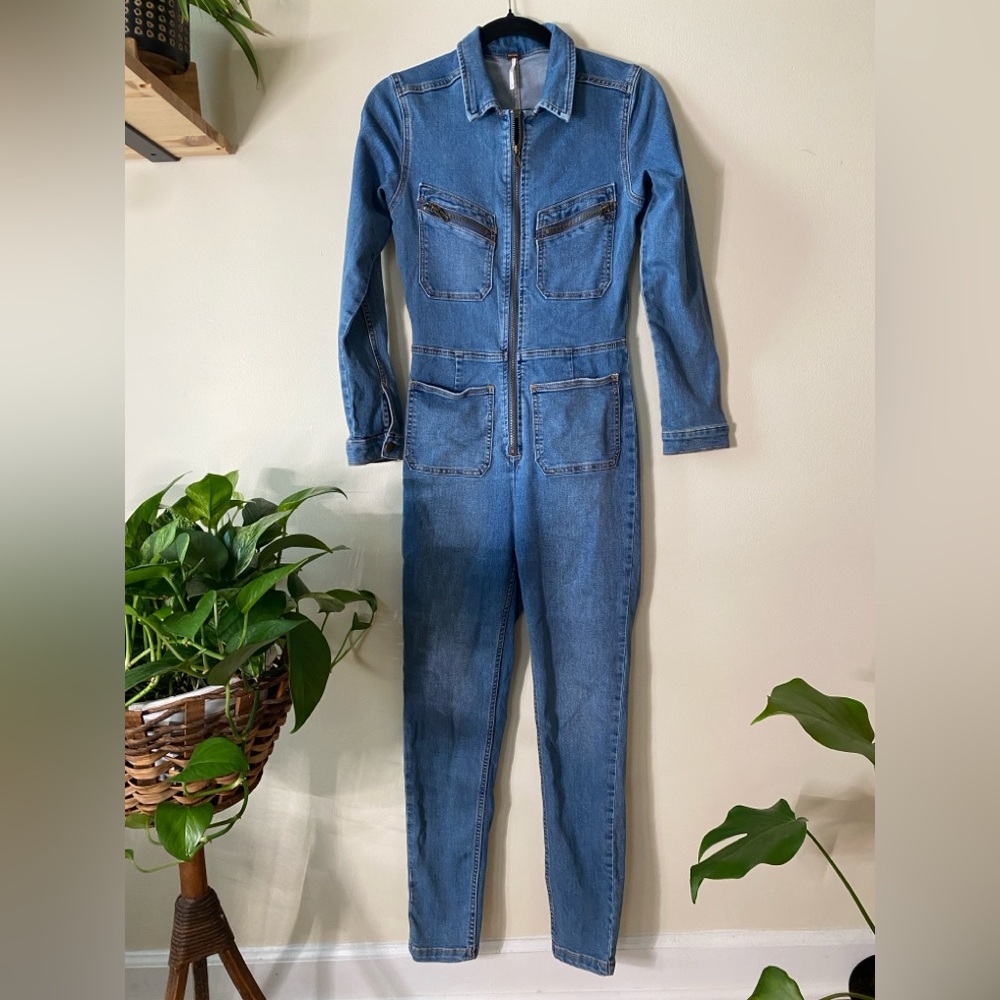 Free People Denim Long Sleeve Jumpsuit Romper Size Small